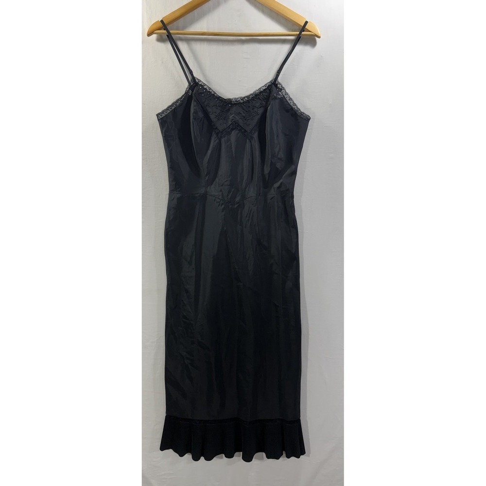 Vintage 1950's BARBIZON Endear Tafredda Full Slip Black Dress Pleat Hem Miss 14